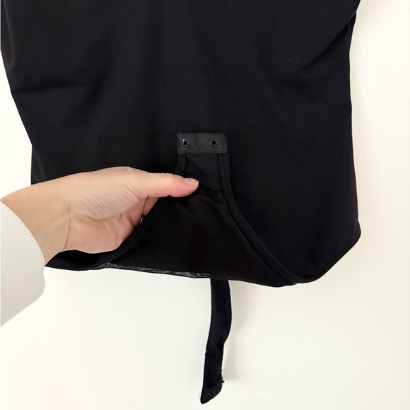 Free People Black Double V Neck Keep It Sleek Bodysuit Size Small - Picture 6 of 8